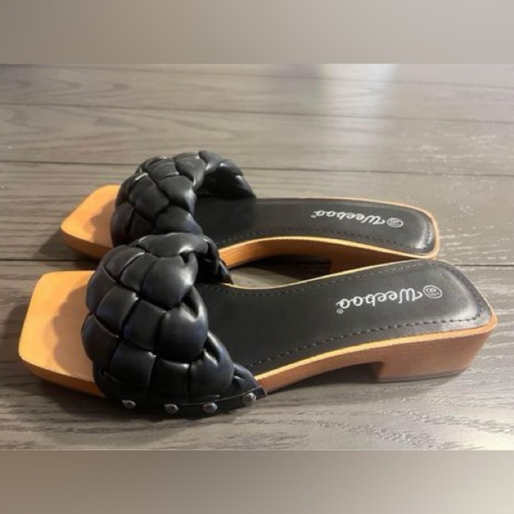New in box square toe woven heeled slides